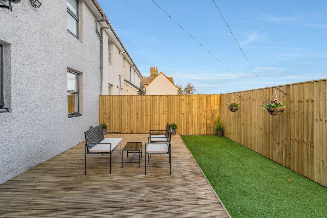 Parkside 2 Bedroom House Near Dunfermline & Edinburgh ภายนอก รูปภาพ